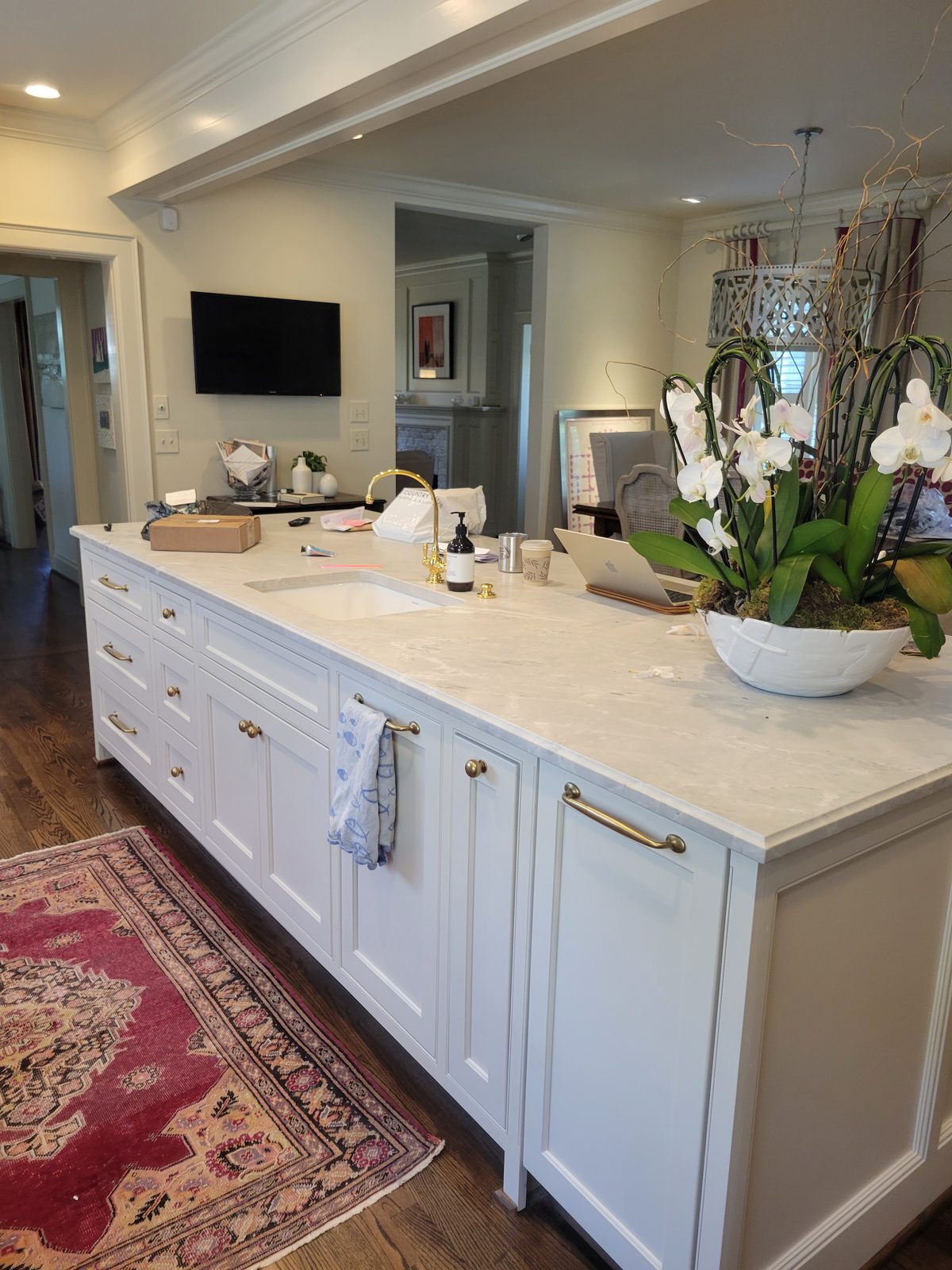 Kitchen island detail